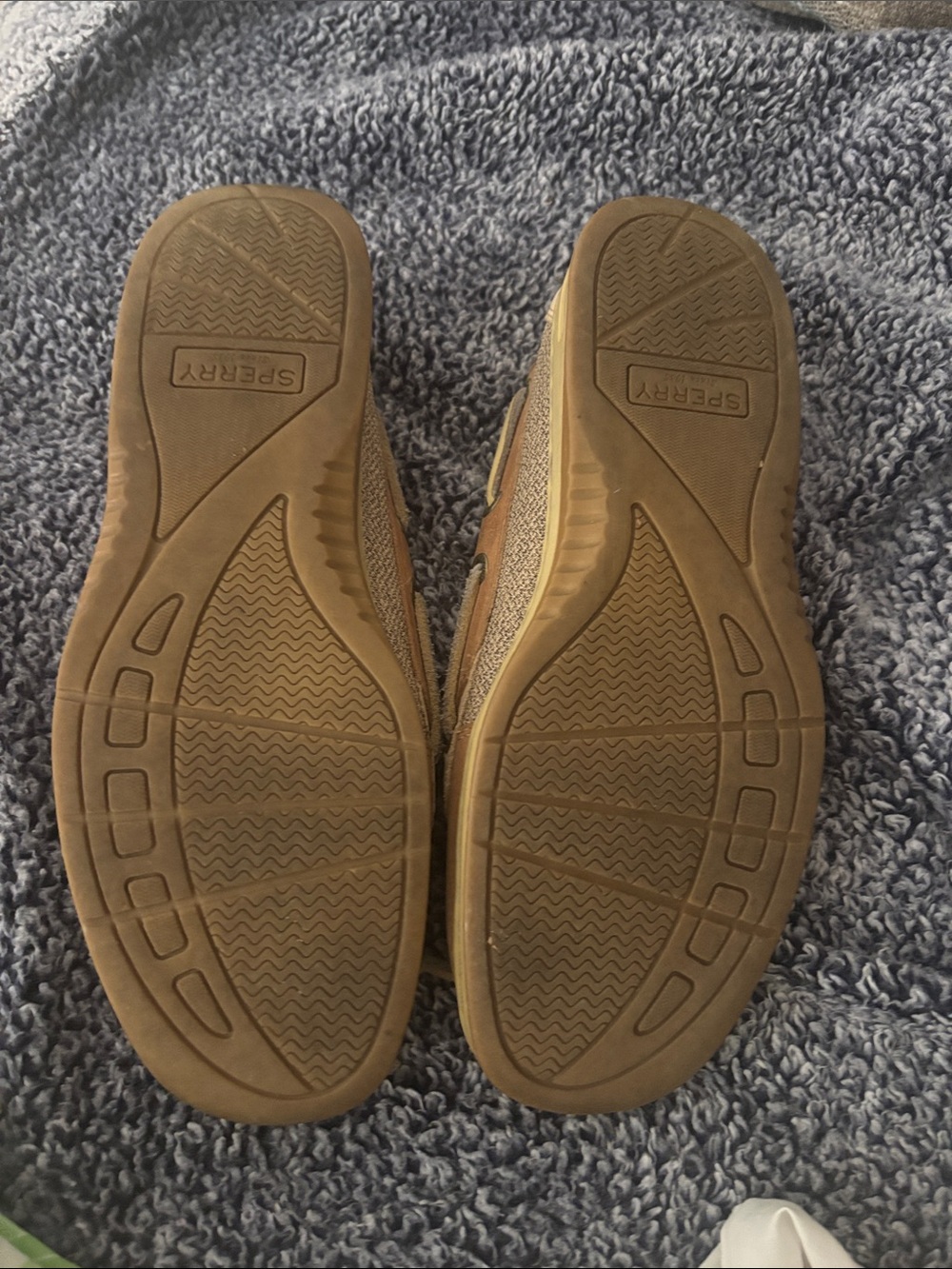 Sperry Women's Light Brown Leather Moccasins with Two-Tone Laces - Picture 3 of 5